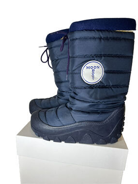 RARE VINTAGE MOON BOOTS, WOMEN'S SIZE 9, 10. Snow Ski Snowboard Shoes Navy Blue